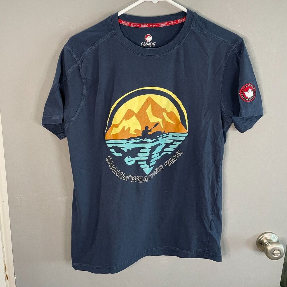 Canada Weathergear Mens M Short Sleeve Kayaker Graphic T-Shirt **READ**